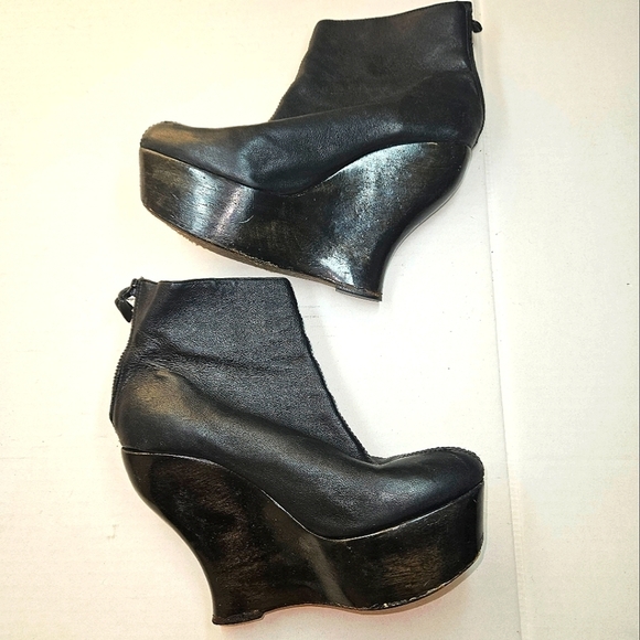 Alice + Olivia Shoes - 🌸 Alice and Olivia | Platform boots 39